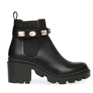 Amulet Chelsea Boots